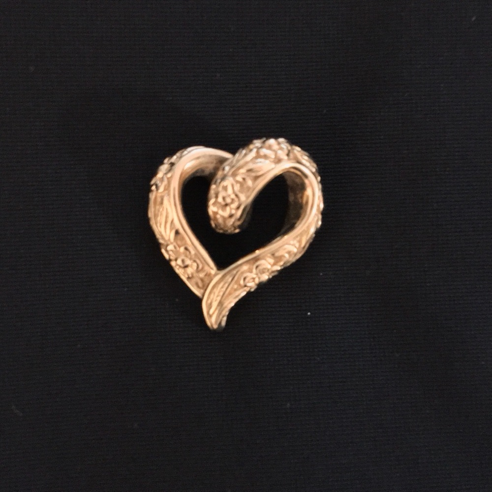 Vintage Gold 14k Heart Necklace without chain
